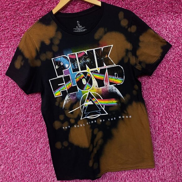 Pink Floyd the Dark Side of the Moon Bleach Dye Rock Tshirt size Small - Picture 3 of 4